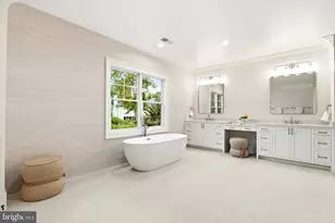 9617 Old Spring Rd, Kensington, MD 20895 - Photo 34
