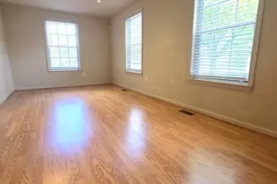 14601 Devereaux Terrace, North Potomac, MD 20878 - Photo 4