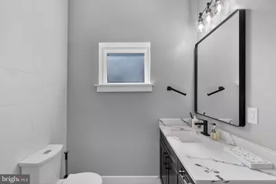 7121 W Greenvale Parkway, Chevy Chase, MD 20815 - Photo 14