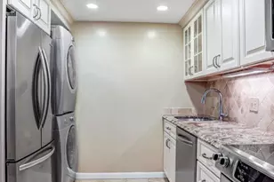 4601 Park Ave, Chevy Chase, MD 20815 - Photo 16
