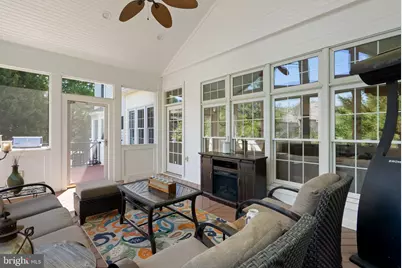 13913 Little Tree Court, Rockville, MD 20850 - Photo 10