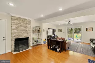 14813 Clavel St, Rockville, MD 20853 - Photo 28