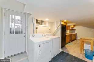 1609 Brisbane St, Silver Spring, MD 20902 - Photo 10