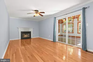 17 Woonsockett Ct, Silver Spring, MD 20905 - Photo 22