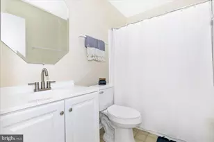 9409 Chatteroy Pl, Montgomery Village, MD 20886 - Photo 30
