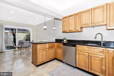 9409 Chatteroy Place, Montgomery Village, MD 20886 - Photo 6