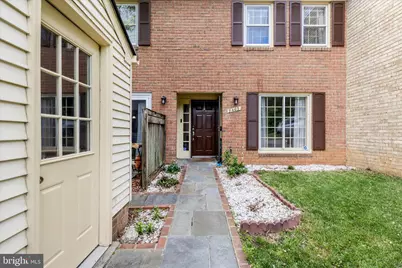 9409 Chatteroy Place, Montgomery Village, MD 20886 - Photo 36