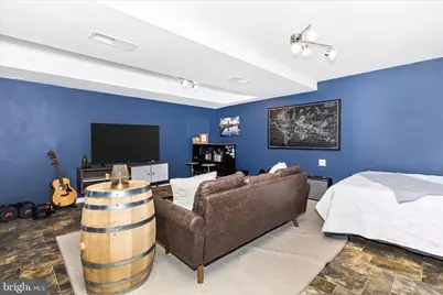 9409 Chatteroy Place, Montgomery Village, MD 20886 - Photo 32