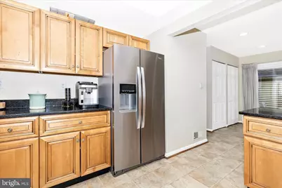 9409 Chatteroy Place, Montgomery Village, MD 20886 - Photo 8