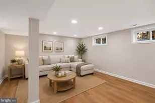 10301 Crestmoor Dr, Silver Spring, MD 20901 - Photo 36