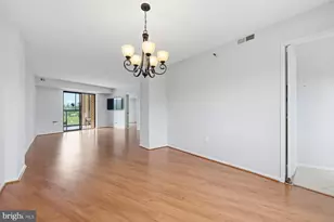 15101 Interlachen Dr, Silver Spring, MD 20906 - Photo 6