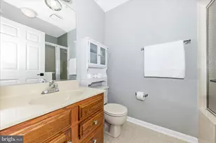 2902 Clovercrest Way, Olney, MD 20832 - Photo 20