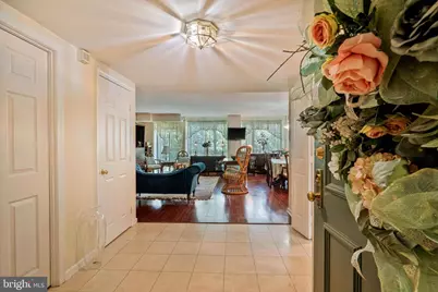 5450 Whitley Park Terrace #301, Bethesda, MD 20814 - Photo 4