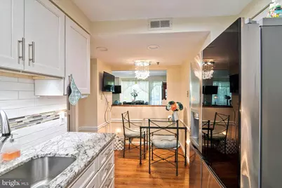 5450 Whitley Park Terrace #301, Bethesda, MD 20814 - Photo 10