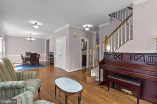 7805 Heritage Farm Dr, Gaithersburg, MD 20886 - Photo 22