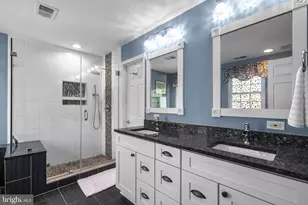 7805 Heritage Farm Dr, Gaithersburg, MD 20886 - Photo 42
