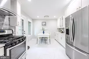 9715 De Paul Dr, Bethesda, MD 20817 - Photo 28