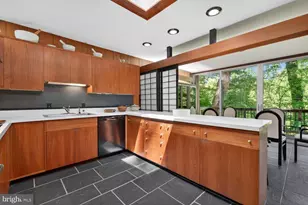 401 Willington Dr, Silver Spring, MD 20904 - Photo 10