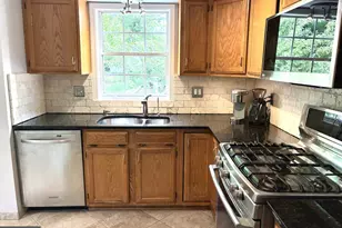 117 Eastmoor Dr, Silver Spring, MD 20901 - Photo 8