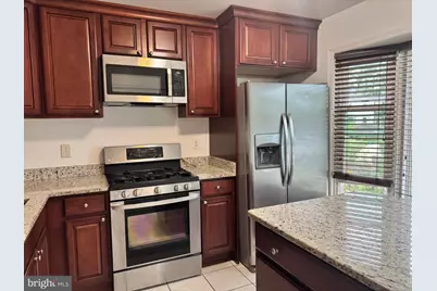 91 Pontiac Way, Gaithersburg, MD 20878 - Photo 1