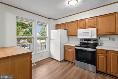 19335 Liberty Heights Lane, Germantown, MD 20874 - Photo 8