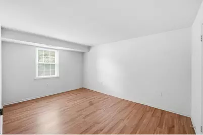876 College Parkway #201, Rockville, MD 20850 - Photo 16