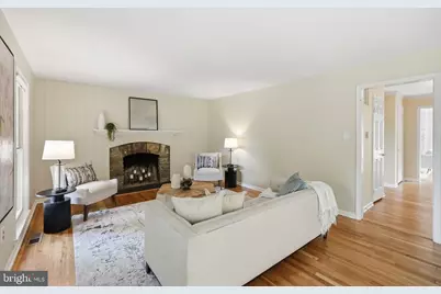 8100 Buckspark Lane E, Potomac, MD 20854 - Photo 10