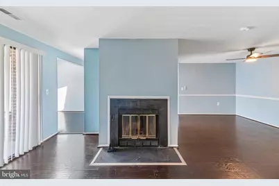 18131 Chalet Drive #301, Germantown, MD 20874 - Photo 8