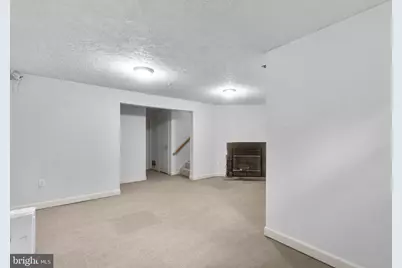 20323 Cedarhurst Way, Germantown, MD 20876 - Photo 26