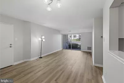 20332 Beaconfield Terrace #101, Germantown, MD 20874 - Photo 8