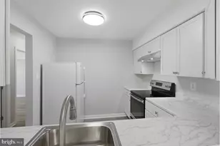20332 Beaconfield Terrace, Germantown, MD 20874 - Photo 10