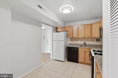 4 Monroe Street #4-1109, Rockville, MD 20850 - Photo 18