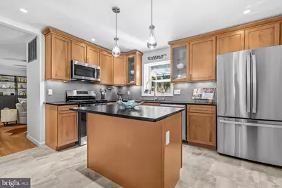 17641 Prince Edward Drive, Olney, MD 20832 - Photo 10