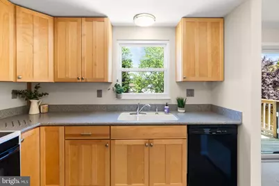 13605 Duhart Road, Germantown, MD 20874 - Photo 12