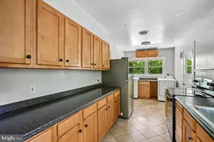 7014 Braeburn Pl, Bethesda, MD 20817 - Photo 14