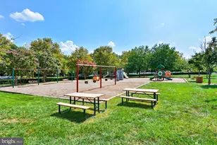 151 Chevy Chase St, Gaithersburg, MD 20878 - Photo 28