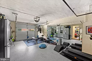 6401 Crane Terrace, Bethesda, MD 20817 - Photo 20