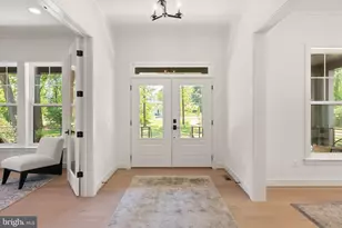 7207 Barnett Rd, Bethesda, MD 20817 - Photo 2