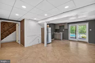 16929 Briardale Rd, Rockville, MD 20855 - Photo 40
