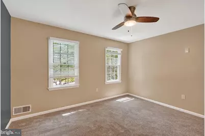16929 Briardale Rd, Rockville, MD 20855 - Photo 34