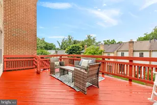 19 Shagbark Ct, Rockville, MD 20852 - Photo 4