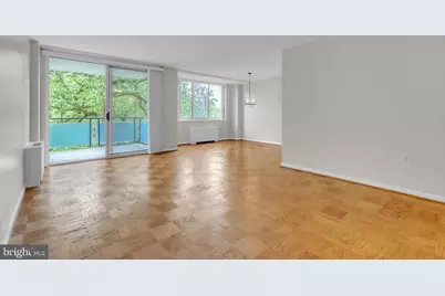 10401 Grosvenor Place #410, Rockville, MD 20852 - Photo 4