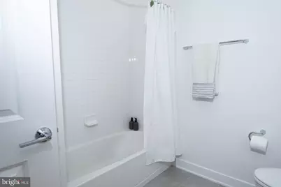 16132 Frederick Road, Rockville, MD 20850 - Photo 14