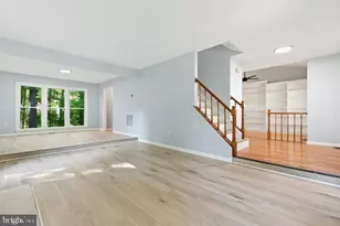 2205 Blue Valley Dr, Silver Spring, MD 20904 - Photo 10