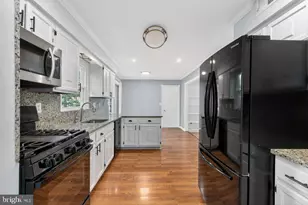 2205 Blue Valley Dr, Silver Spring, MD 20904 - Photo 18