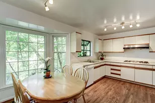 13 Avalon Ct, Bethesda, MD 20816 - Photo 12