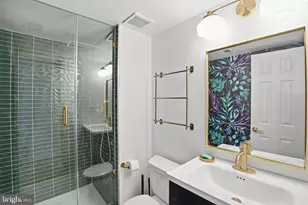 11205 Freas Dr, N Potomac, MD 20878 - Photo 22