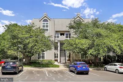 913 Hillside Lake Terrace #412, Gaithersburg, MD 20878 - Photo 1