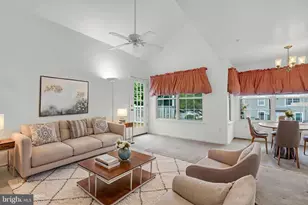 913 Hillside Lake Terrace, Gaithersburg, MD 20878 - Photo 6