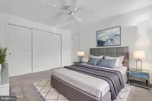 913 Hillside Lake Terrace, Gaithersburg, MD 20878 - Photo 16